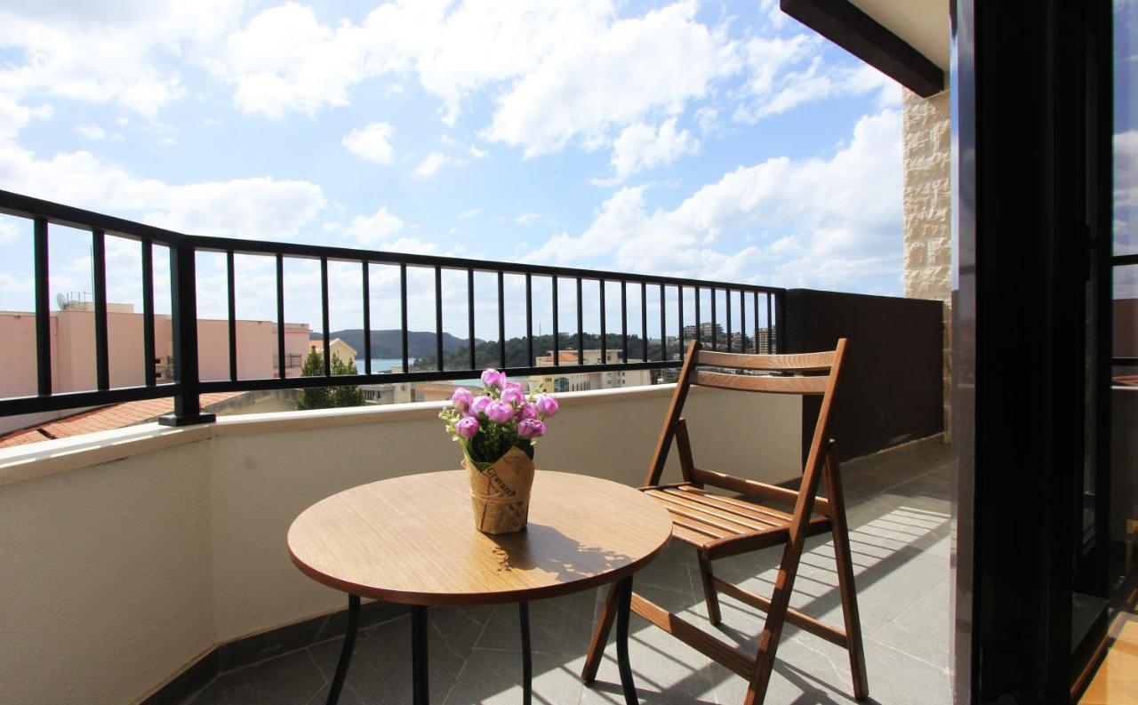 Sea View Apartment In Becici Μπούντβα Εξωτερικό φωτογραφία
